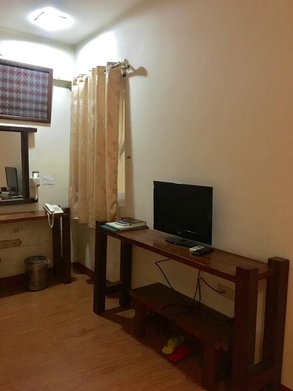 Ilocos Rosewell Ξενοδοχείο Δωμάτιο φωτογραφία